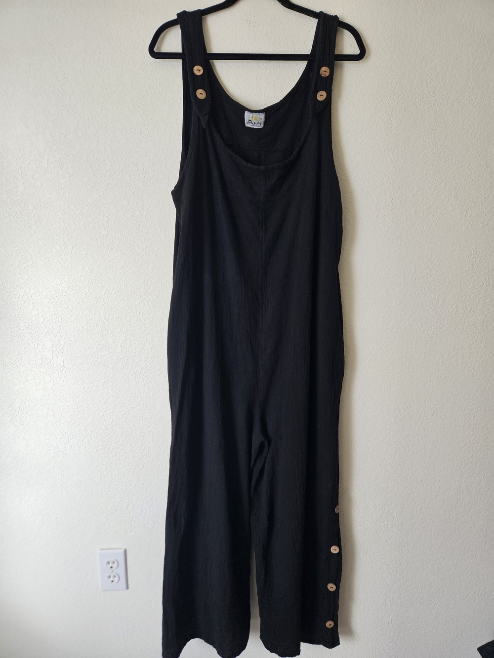 Black Women's Button-Side Wide-Leg Jumpsuit
